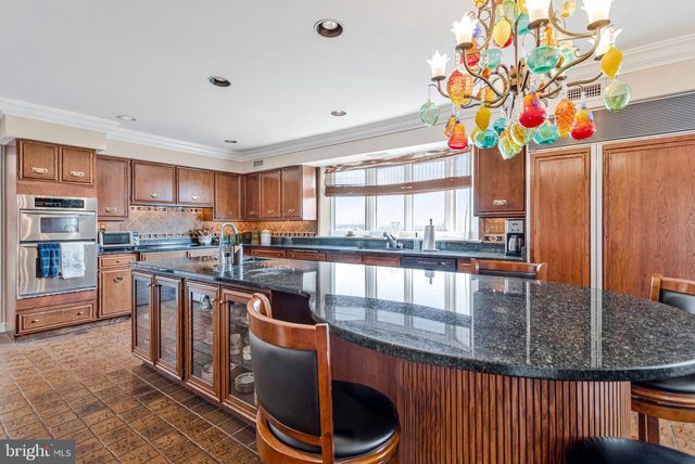 6300 TOWN POINT RD, Tracys Landing, MD 20779