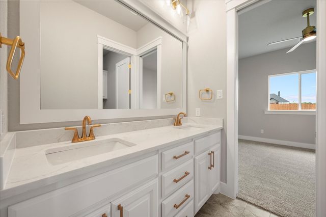 2461 Tyler Wade Trail, Waxahachie, TX 75167