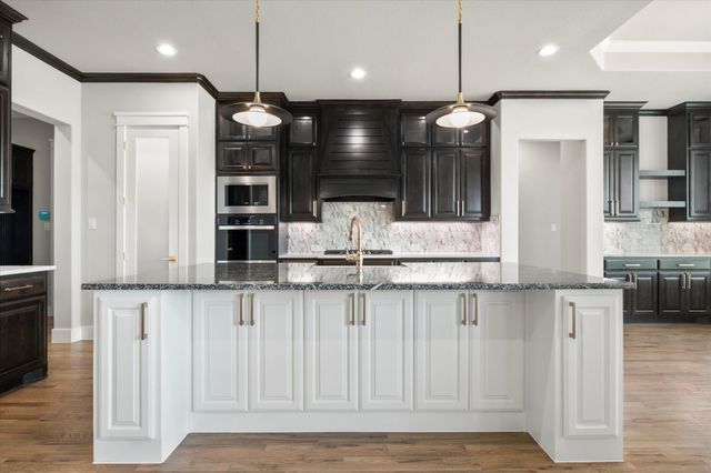 2461 Tyler Wade Trail, Waxahachie, TX 75167