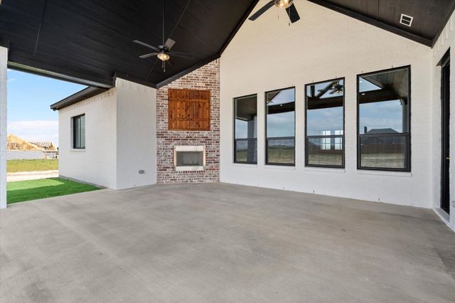 2461 Tyler Wade Trail, Waxahachie, TX 75167