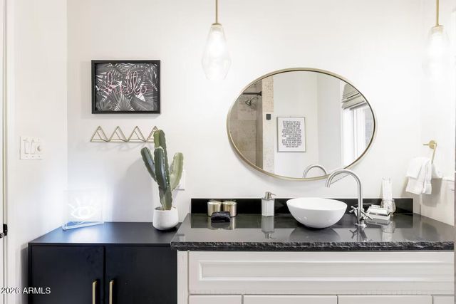 6810 E GRANADA Road, Scottsdale, AZ 85257