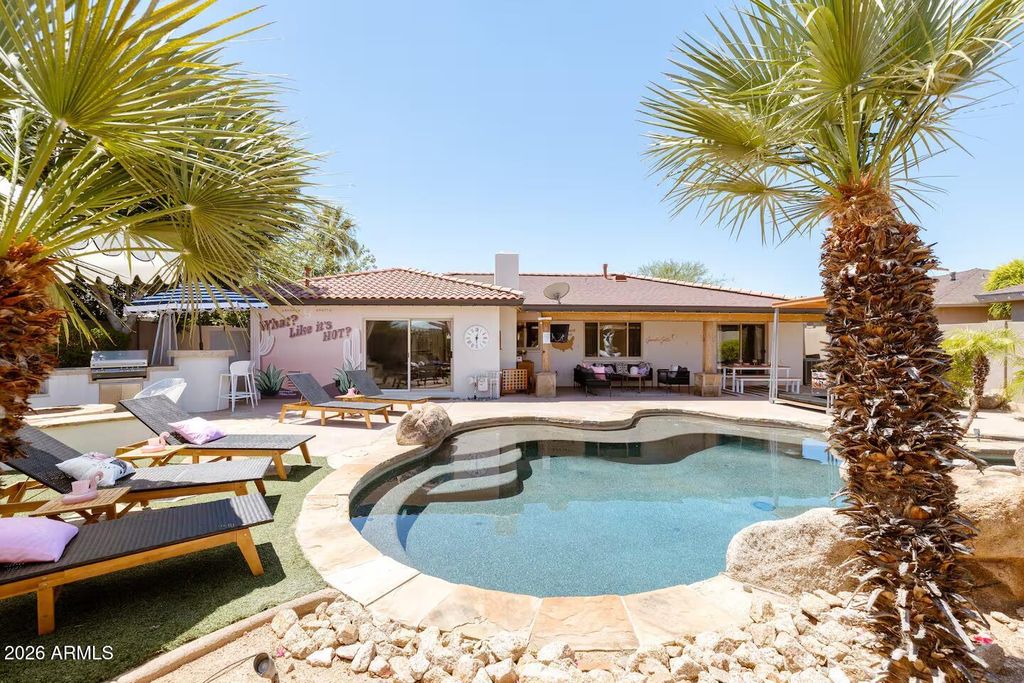 6810 E GRANADA Road, Scottsdale, AZ 85257