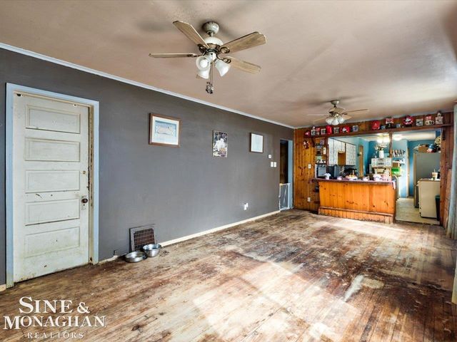 1219 White St Street, Port Huron, MI 48060