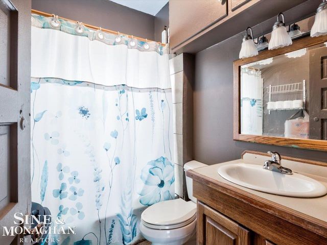 1219 White St Street, Port Huron, MI 48060