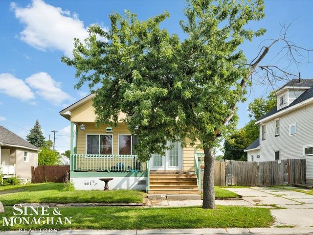1219 White St Street, Port Huron, MI 48060