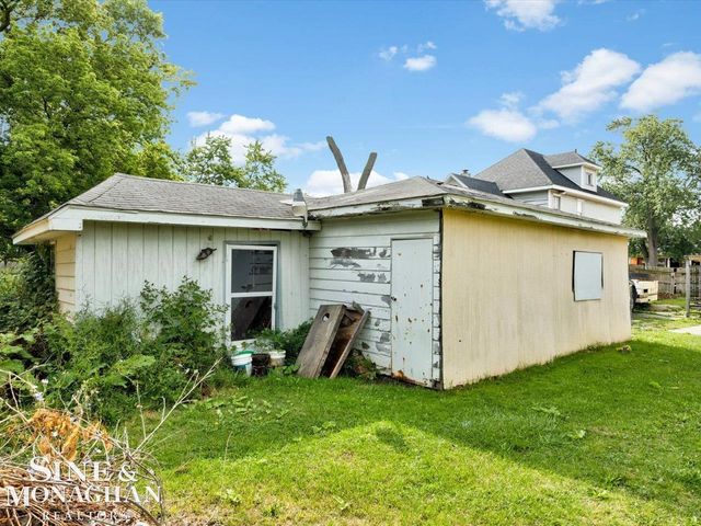 1219 White St Street, Port Huron, MI 48060