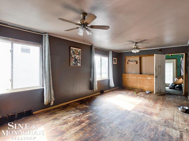1219 White St Street, Port Huron, MI 48060