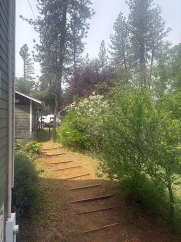 1215 Spring Crest Ct, Placerville, CA 95667