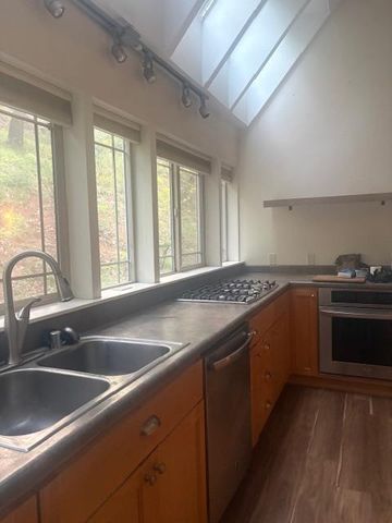 1215 Spring Crest Ct, Placerville, CA 95667