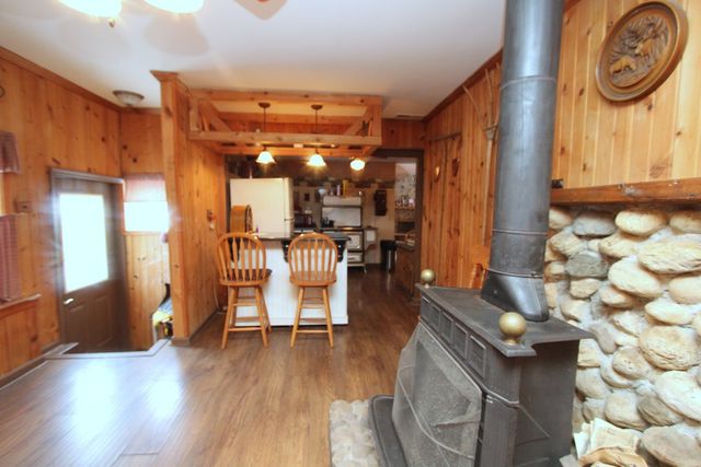 104 Columbine Street, Crystal Lake, IL 60014