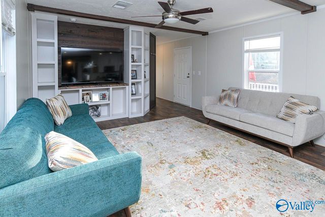 260 County Road 1219, Falkville, AL 35622