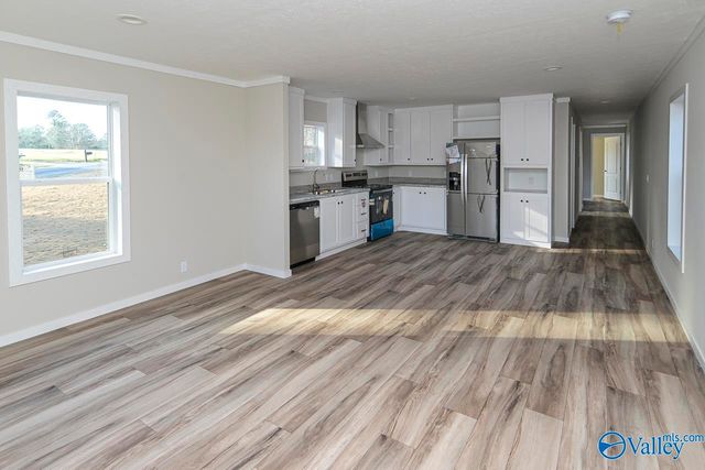 260 County Road 1219, Falkville, AL 35622