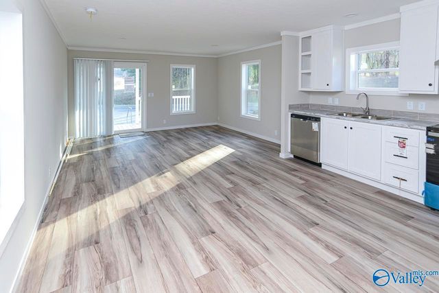 260 County Road 1219, Falkville, AL 35622