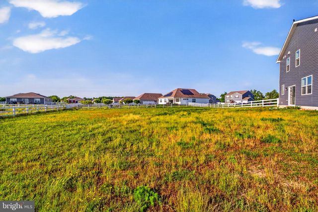 721 SEABREEZE RD, Frederica, DE 19946