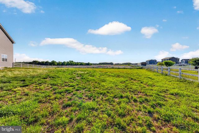 721 SEABREEZE RD, Frederica, DE 19946