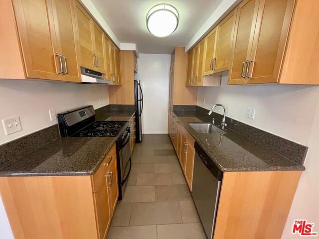 10323 Missouri Avenue, Los Angeles, CA 90025