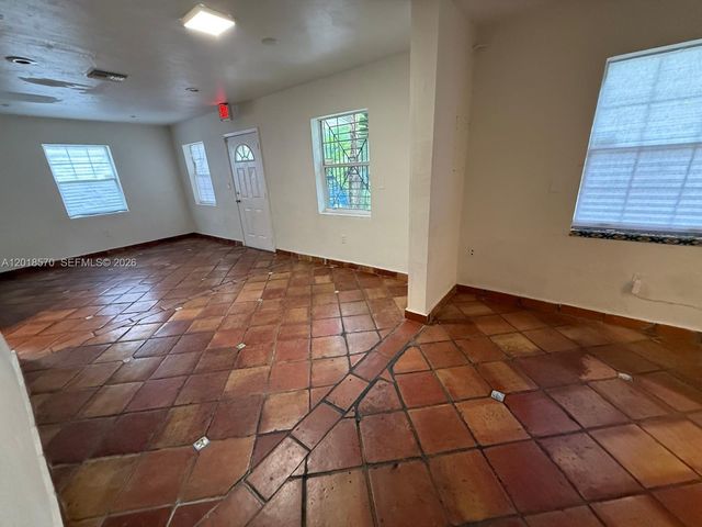 2916 SW 27th Ave 1, Miami, FL 33133