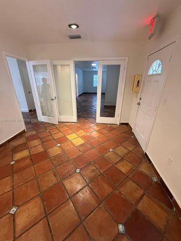 2916 SW 27th Ave 1, Miami, FL 33133