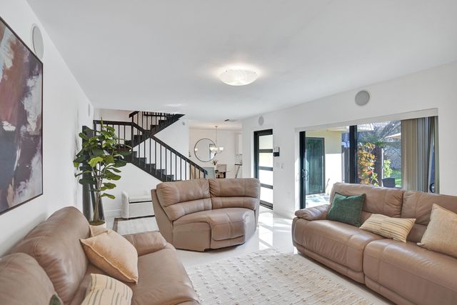 2889 SW 22nd Circle 48a, Delray Beach, FL 33445