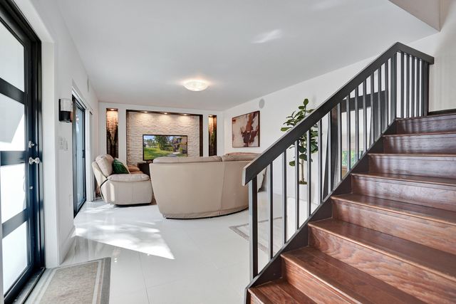 2889 SW 22nd Circle 48a, Delray Beach, FL 33445