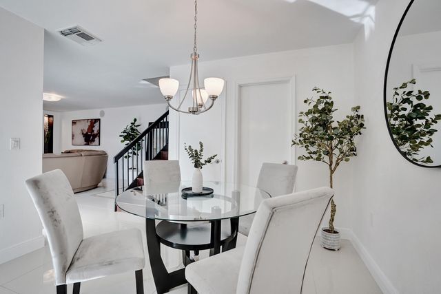 2889 SW 22nd Circle 48a, Delray Beach, FL 33445