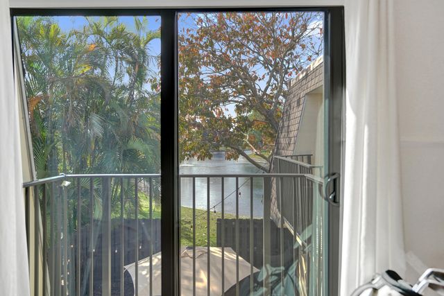 2889 SW 22nd Circle 48a, Delray Beach, FL 33445