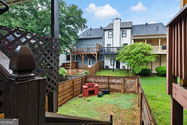 1044 Oaks Parkway, Smyrna, GA 30082