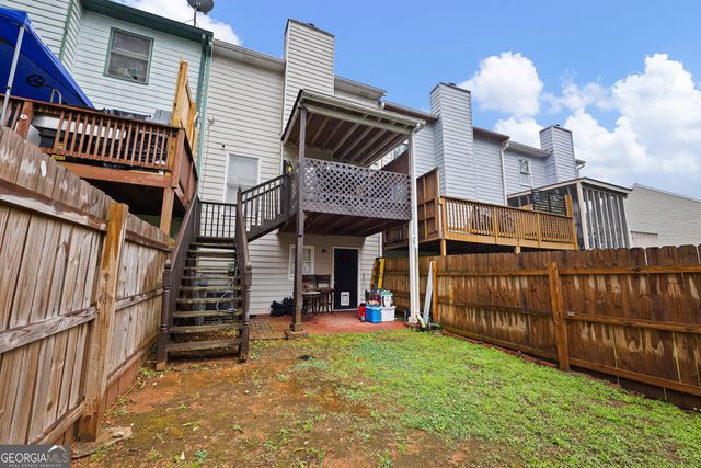 1044 Oaks Parkway, Smyrna, GA 30082