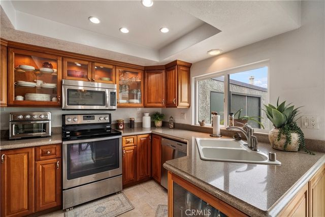 8278 Artista Drive, Huntington Beach, CA 92646