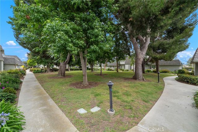 8278 Artista Drive, Huntington Beach, CA 92646