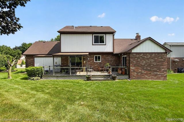524 Kentucky Drive, Rochester Hills, MI 48307