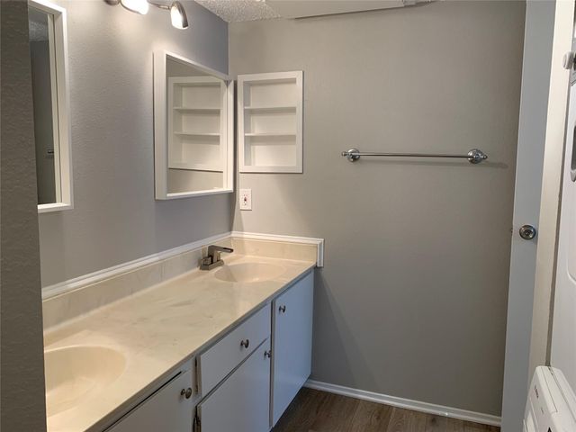 10049 Westpark Drive 168, Houston, TX 77042