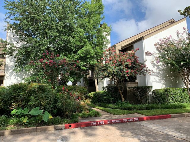 10049 Westpark Drive 168, Houston, TX 77042