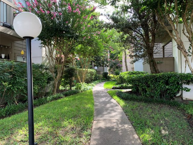 10049 Westpark Drive 168, Houston, TX 77042