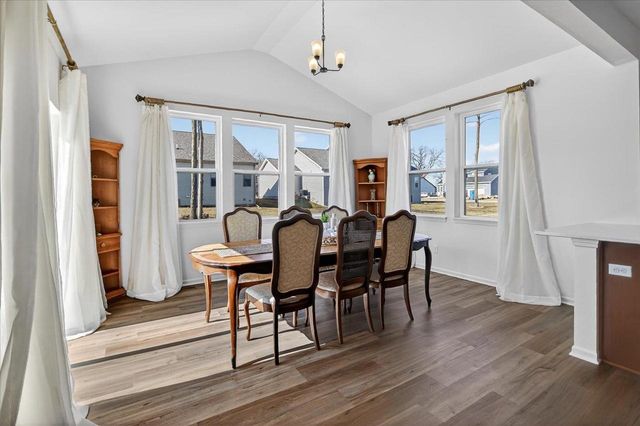 517 Buss Road, Cottage Grove, WI 53527