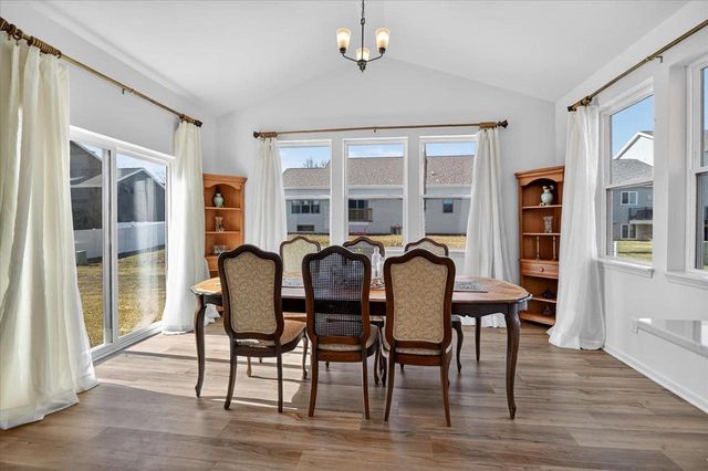 517 Buss Road, Cottage Grove, WI 53527