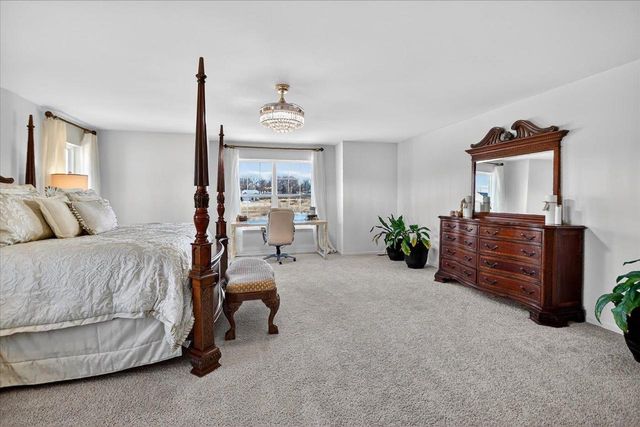 517 Buss Road, Cottage Grove, WI 53527