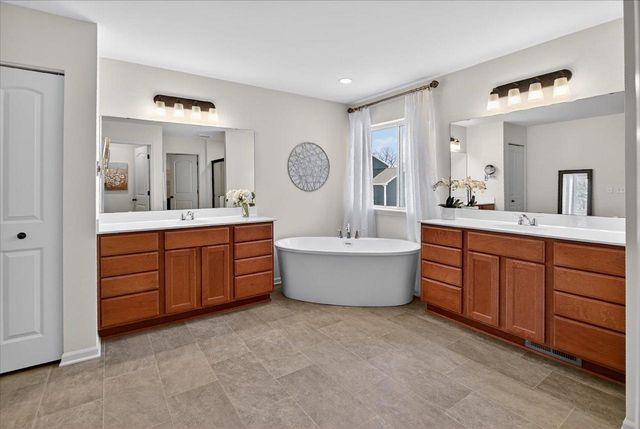 517 Buss Road, Cottage Grove, WI 53527