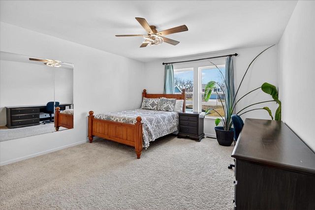 517 Buss Road, Cottage Grove, WI 53527