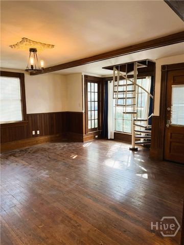 228 E Henry Street D, Savannah, GA 31401