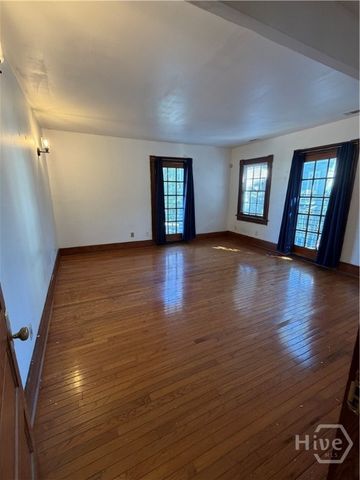 228 E Henry Street D, Savannah, GA 31401