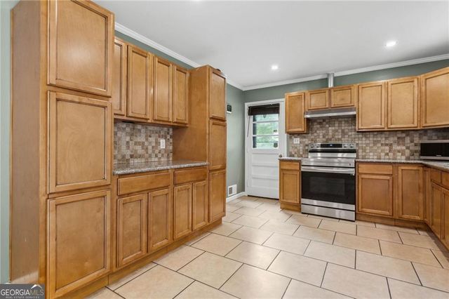 2985 Dodson Drive, East Point, GA 30344