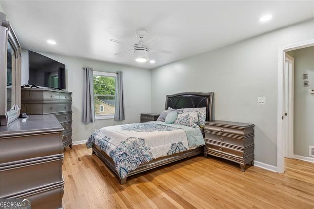 2985 Dodson Drive, East Point, GA 30344