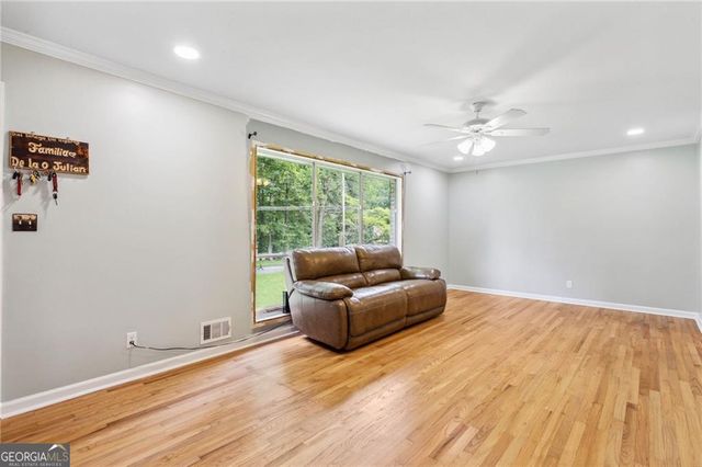 2985 Dodson Drive, East Point, GA 30344