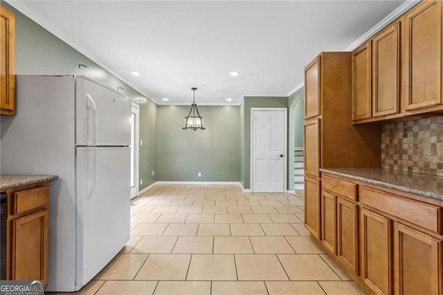 2985 Dodson Drive, East Point, GA 30344