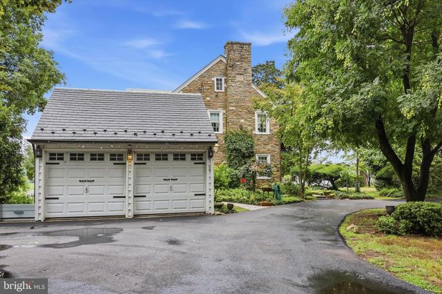 6502 N RADCLIFFE ST, Bristol, PA 19007