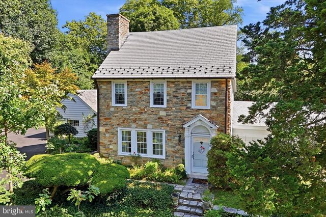 6502 N RADCLIFFE ST, Bristol, PA 19007