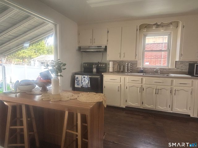 805 Savin Avenue, West Haven, CT 06516