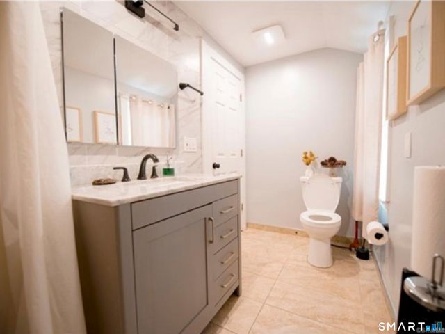 805 Savin Avenue, West Haven, CT 06516