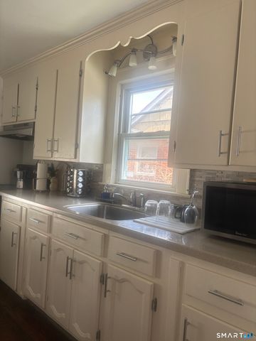 805 Savin Avenue, West Haven, CT 06516